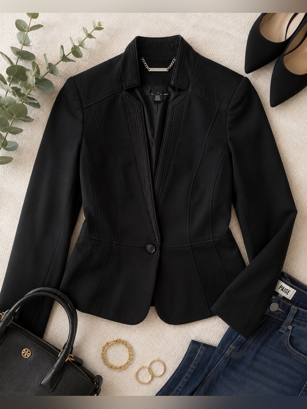 White House Black Market Black Fitted Blazer Jacket Size 2